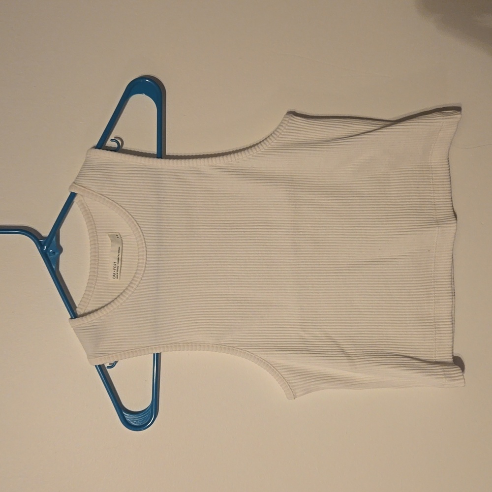 OAK & FORT Cropped White Ribbed Tank